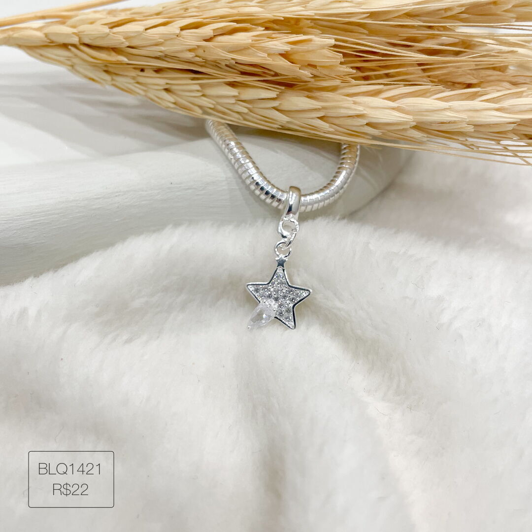 Berloque de Estrela c/ 1 Gota Cravejado Cristal Prateado